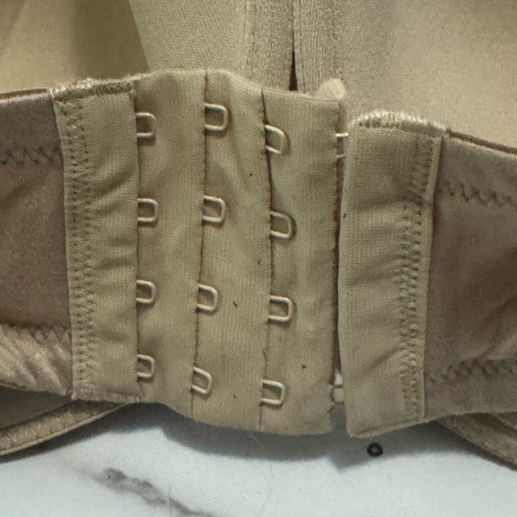 Bali One Smooth U Stay in Place Strapless Underwire Bra 40C - Picture 6 of 6